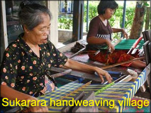 Sukarara-handweaving-village