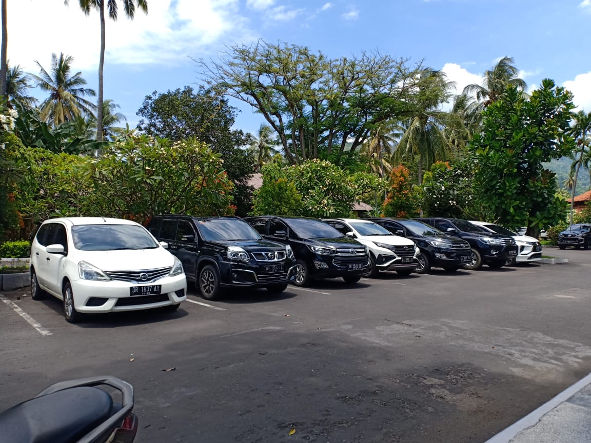 Car Rental Lombok options are largely available and it is really easy to  rent a car in Lombok